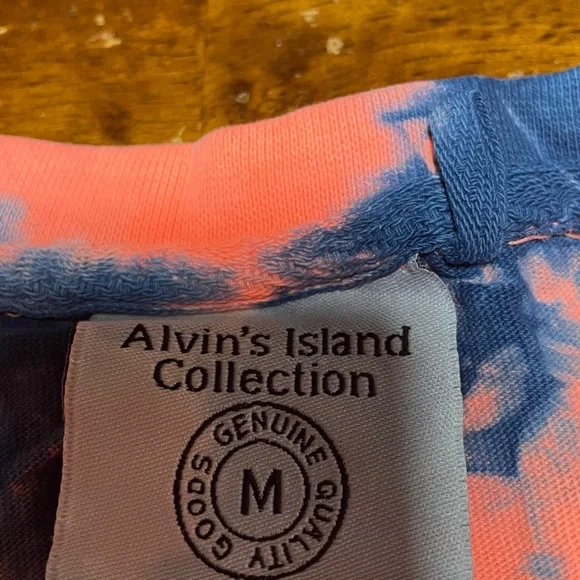 Custom Tie-Dye T-Shirt in Orange and Blue - Picture 4 of 5